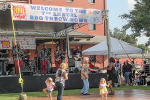 BBQ THrowdown Stage