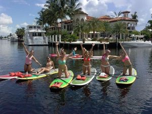 Group Paddle Boards 600_408521142