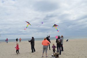 Kite Flying018-1024x681